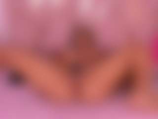 ambarglowasm's Live Sex Cam Show
