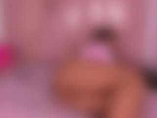 ambarglowasm's Live Sex Cam Show