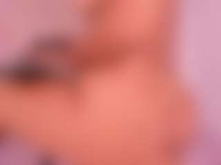 ambarglowasm's Live Sex Cam Show