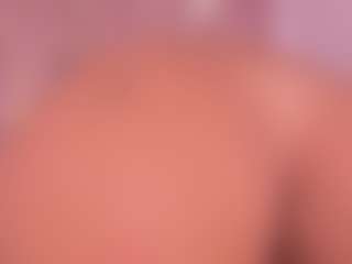 ambarglowasm's Live Sex Cam Show