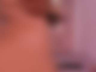 ambarglowasm's Live Sex Cam Show