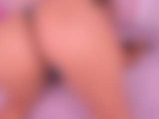 ambarglowasm's Live Sex Cam Show