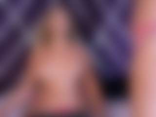 ambarglowasm's Live Sex Cam Show
