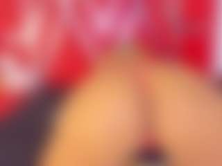Live cam show with ambarglowasm - Mature on Gym Cam Girls