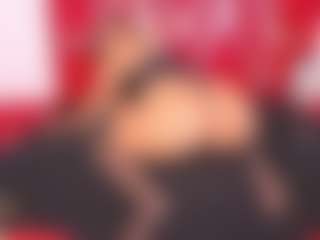 Live cam show with ambarglowasm - Oil on Livezox