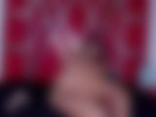 Live cam show with ambarglowasm - Latina on Camsoda | colombia