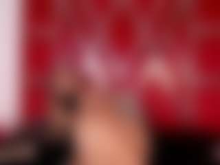 Live cam show with ambarglowasm - Flashing on Streamer API