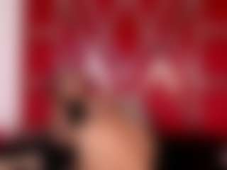 Live cam show with ambarglowasm - Brown Hair Teen (18+) on xDating