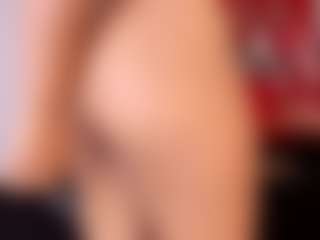 Live cam show with ambarglowasm - Brown Hair on Gym Cam Girls