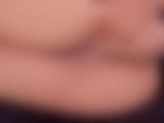 ambarglowasm's Live Sex Cam Show