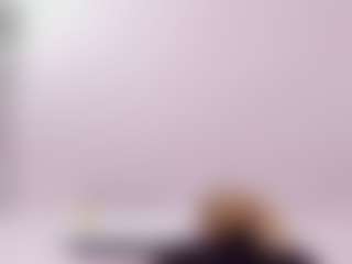 ambarglowasm's Live Sex Cam Show