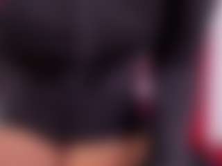 Live cam show with ambarglowasm - Oil on Dolls Live