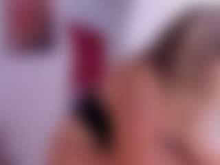 Live cam show with ambarglowasm - Twerk on instabang