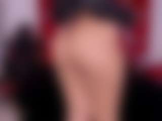 Live cam show with ambarglowasm - Mature on CamClone