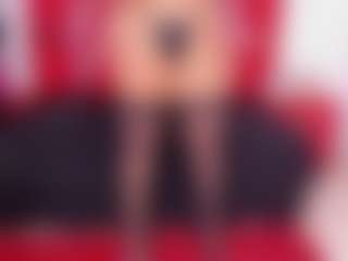 Live cam show with ambarglowasm - Gamer Mature on CamClone