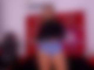 ambarglowasm's Live Sex Cam Show