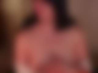 Live cam show with Maitte - Brown Eyes on TeamSkeetLive