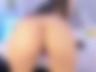 Live cam show with CristallCollin - Strip on Stripli.com