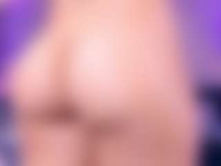 CristallCollin's Live Sex Cam Show
