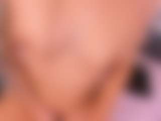 Live cam show with CristallCollin - Thin on mypornchat.com