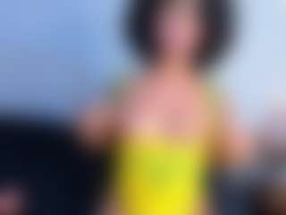 Live cam show with Darly-Ross - Curvy on anonymated.com