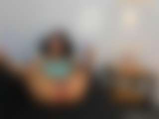 Live cam show with Darly-Ross - Blowjob on Fit Hotties