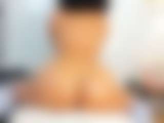 Live cam show with Darly-Ross - Ride Torso on 1on1-livenow
