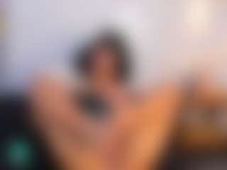 Live cam show with Darly-Ross - Oil on Milf Play
