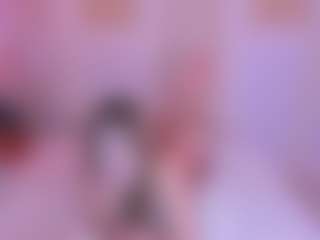 EmaAdamss's Live Sex Cam Show