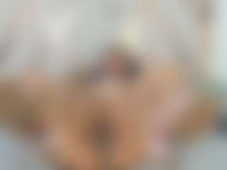 Live cam show with gabyasm - College on StripNow