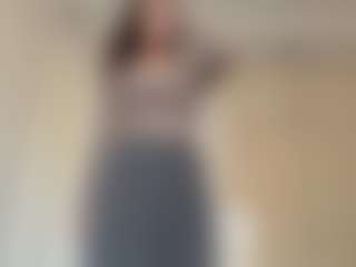 Live cam show with Hanna - Brown Eyes Asian on instabang