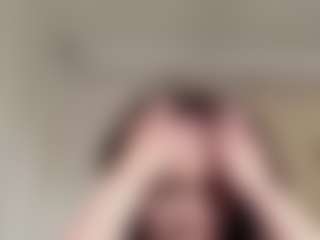 Live cam show with Hanna - Fingering Asian on Adult Interactions