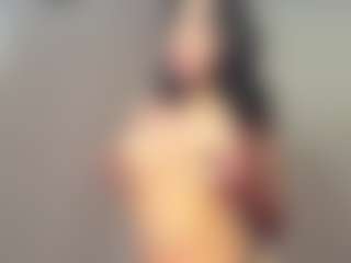 Live cam show with Hanna - Striptease Asian on Camsoda