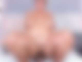 KataThonpson MILF webcam performer live streaming