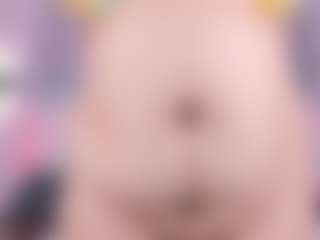 Live cam show with KataThonpson - Granny Squirt on Livezox