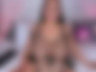 Live cam show with KataThonpson - Spy MILF on chickslive.net