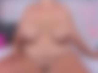 Live cam show with KataThonpson - Senior on nudelive.tv