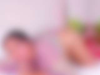 Live cam show with KataThonpson - Granny on Camsoda