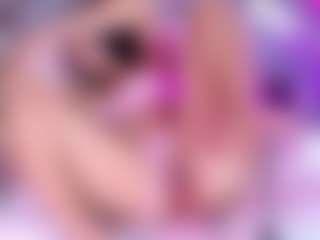 LaraVarela's Live Sex Cam Show