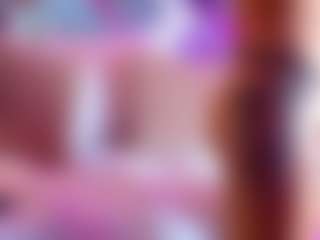 LaraVarela's Live Sex Cam Show