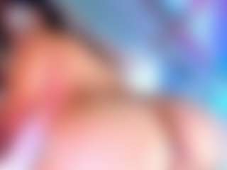 LaraVarela's Live Sex Cam Show
