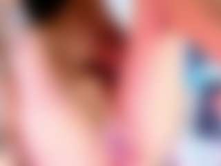 LaraVarela's Live Sex Cam Show