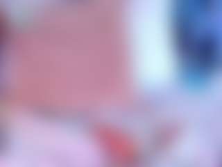 LaraVarela's Live Sex Cam Show