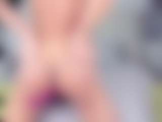lizzydelrey's Live Sex Cam Show
