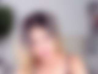 lizzydelrey's Live Sex Cam Show