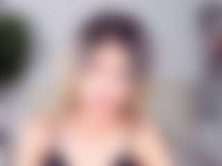 lizzydelrey's Live Sex Cam Show