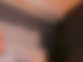 Live cam show with MadisonLema - Blonde Hair on SmokeAndPoke