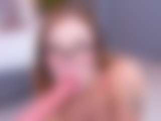 Live cam show with MadisonLema - Teen (18+) on Camsoda