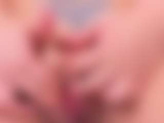 Live cam show with MadisonLema - Twerk on Milf Play