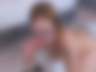 Live cam show with MadisonLema - Brown Eyes Blonde Hair on dropp.cam